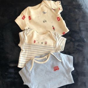 3 British Theme onesies bundle
